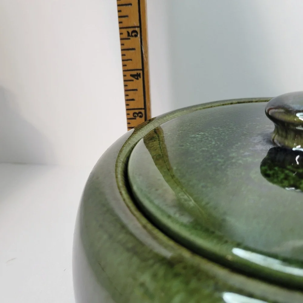 Vintage Hull Covered Casserole Dish with Lid Green Glazed‎ Pottery